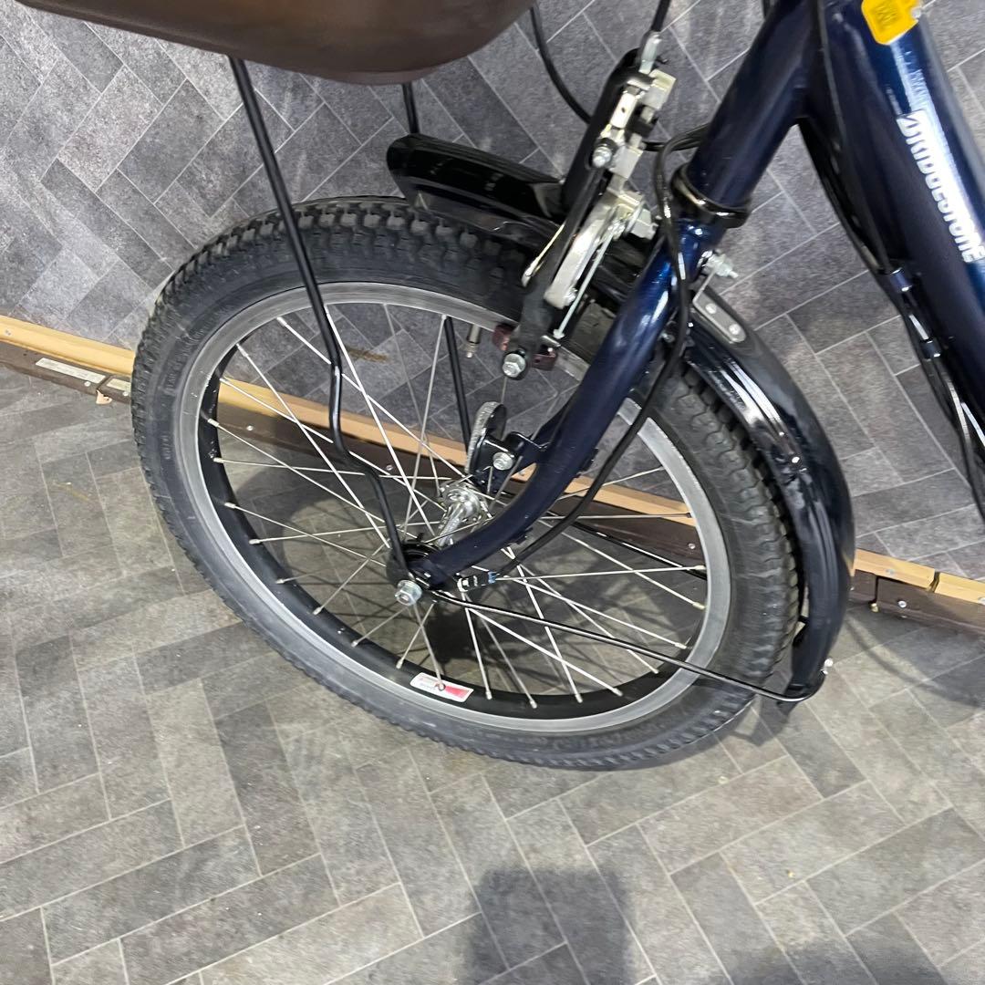 Bridgestone 電動アシスト自転車 ネイビー 前面バスケット付き