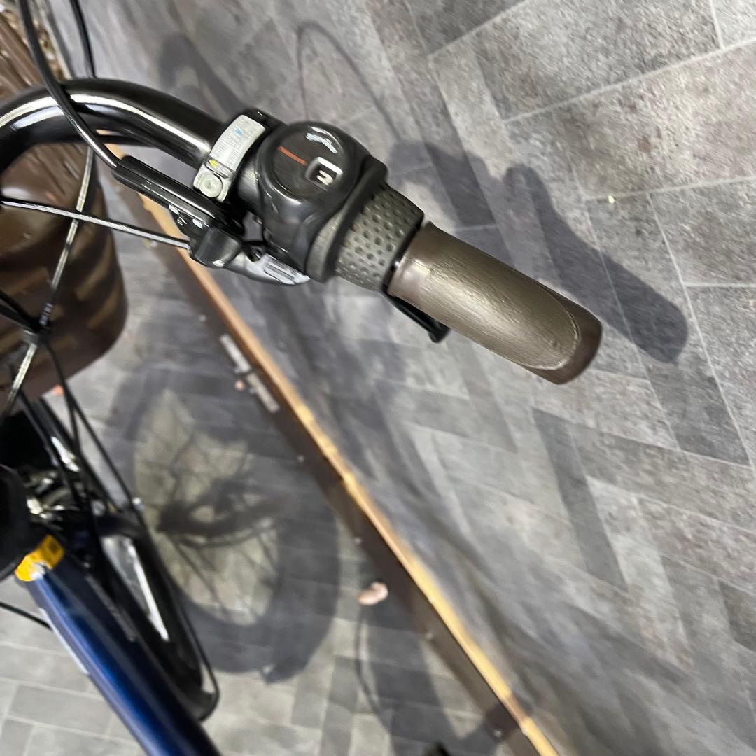 Bridgestone 電動アシスト自転車 ネイビー 前面バスケット付き