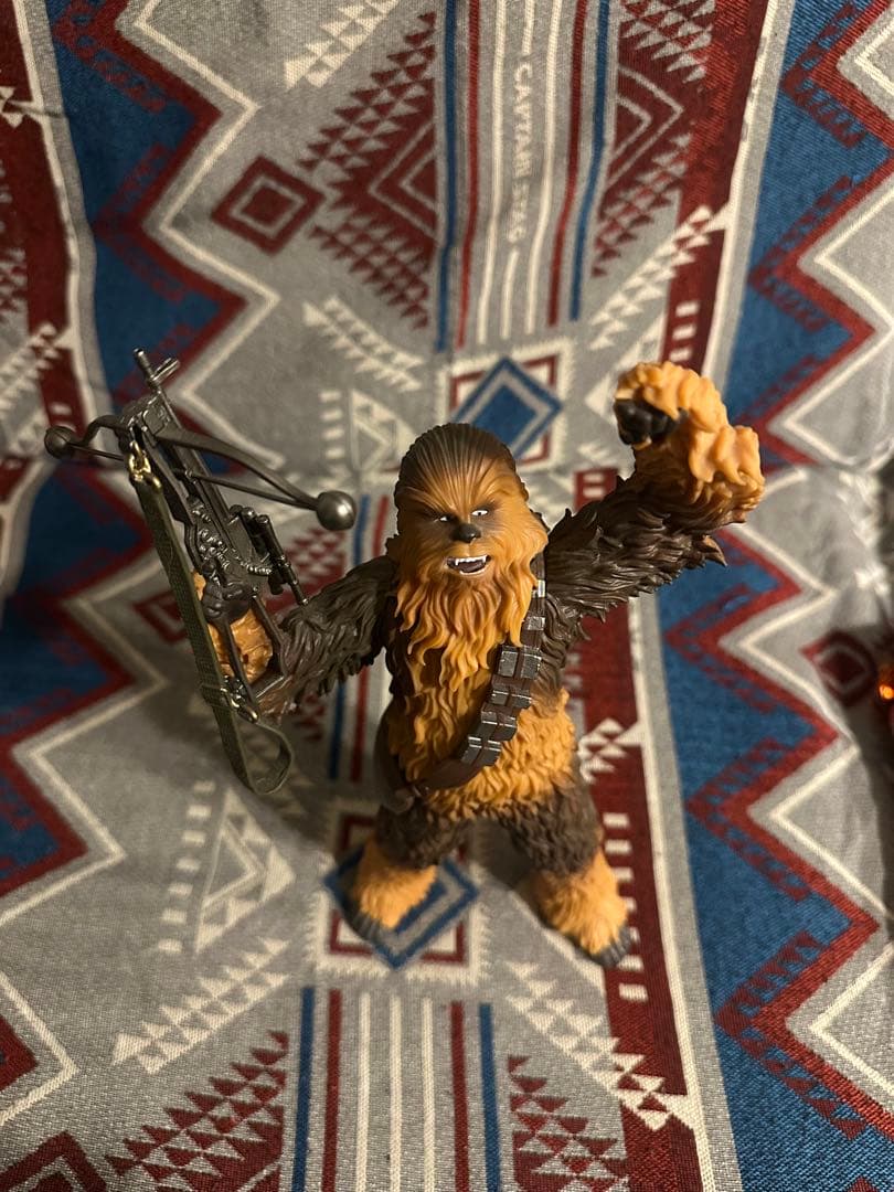 チューバッカ フィギュア クロスボウ付き