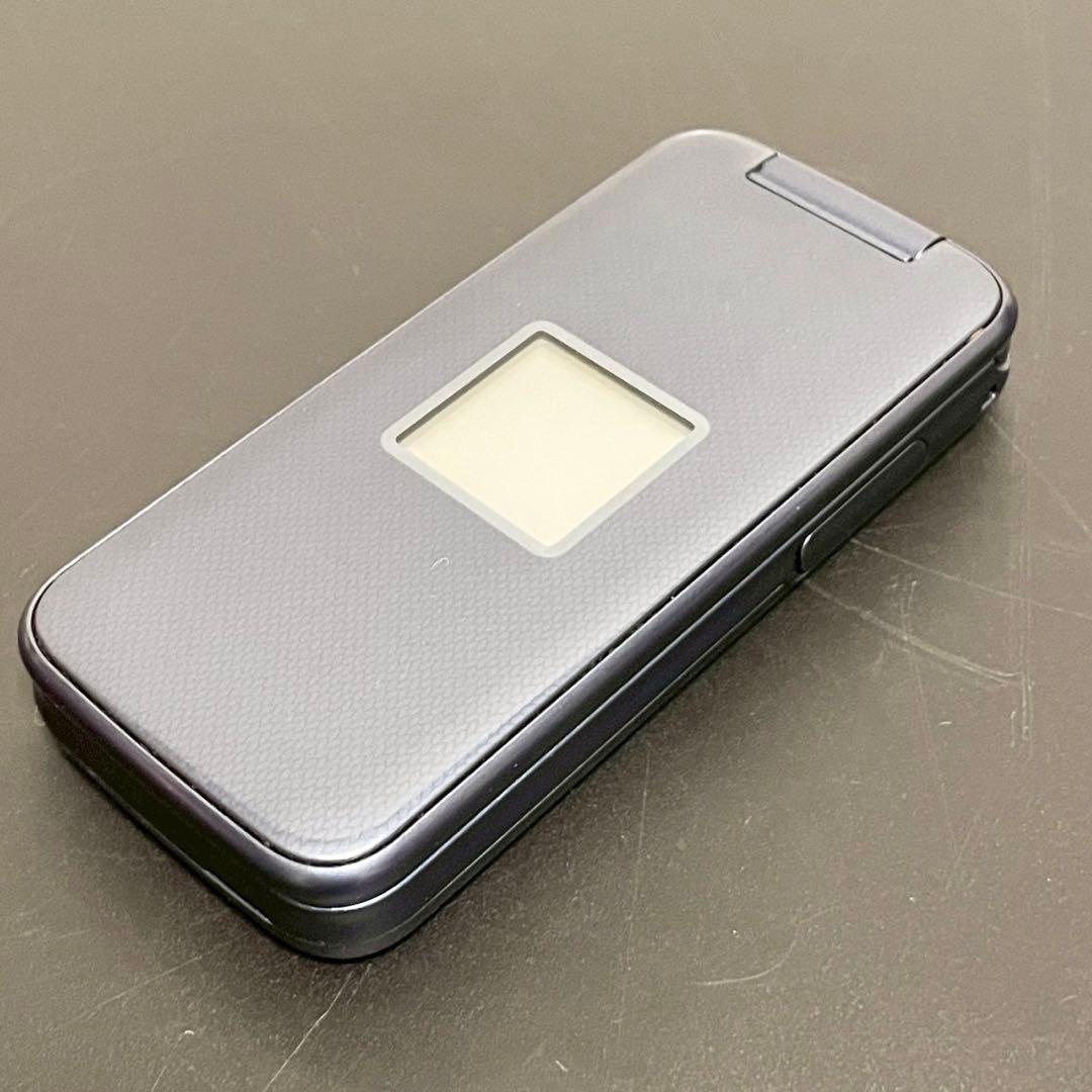 docomo ドコモ らくらくホン F01M ネイビー 携帯電話