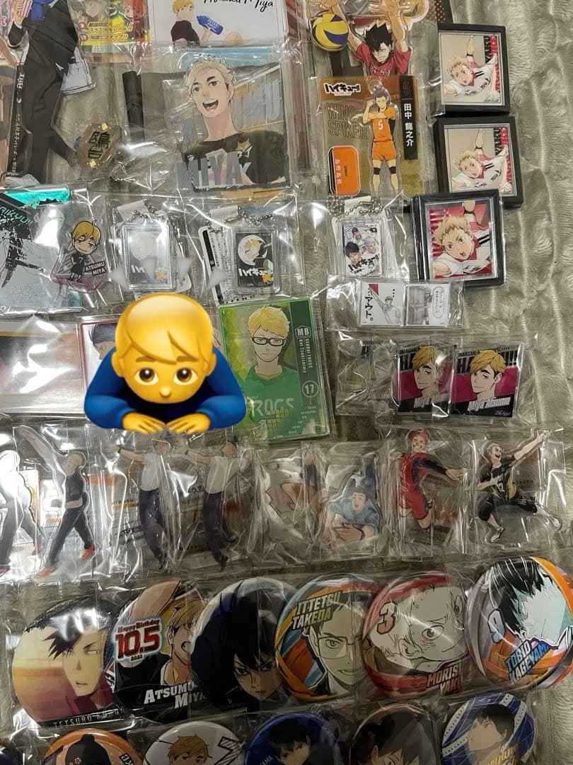 ハイキュー グッズまとめ売り アクスタ 缶バッジ キーホルダー 冊子 50点以上