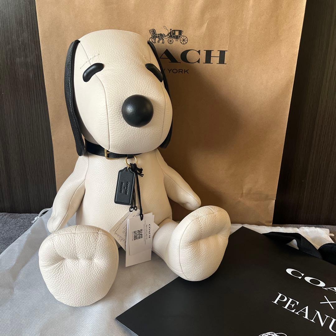 COACH スヌーピー ぬいぐるみ
