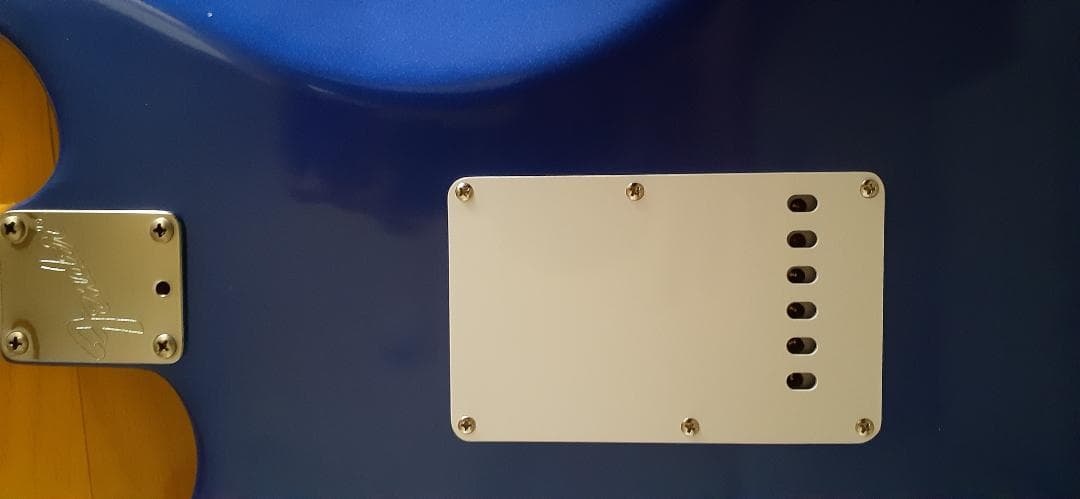 a*e様 フェンダーUSAクラプトン ストラト1989年 初期 ラッカーリフィニ