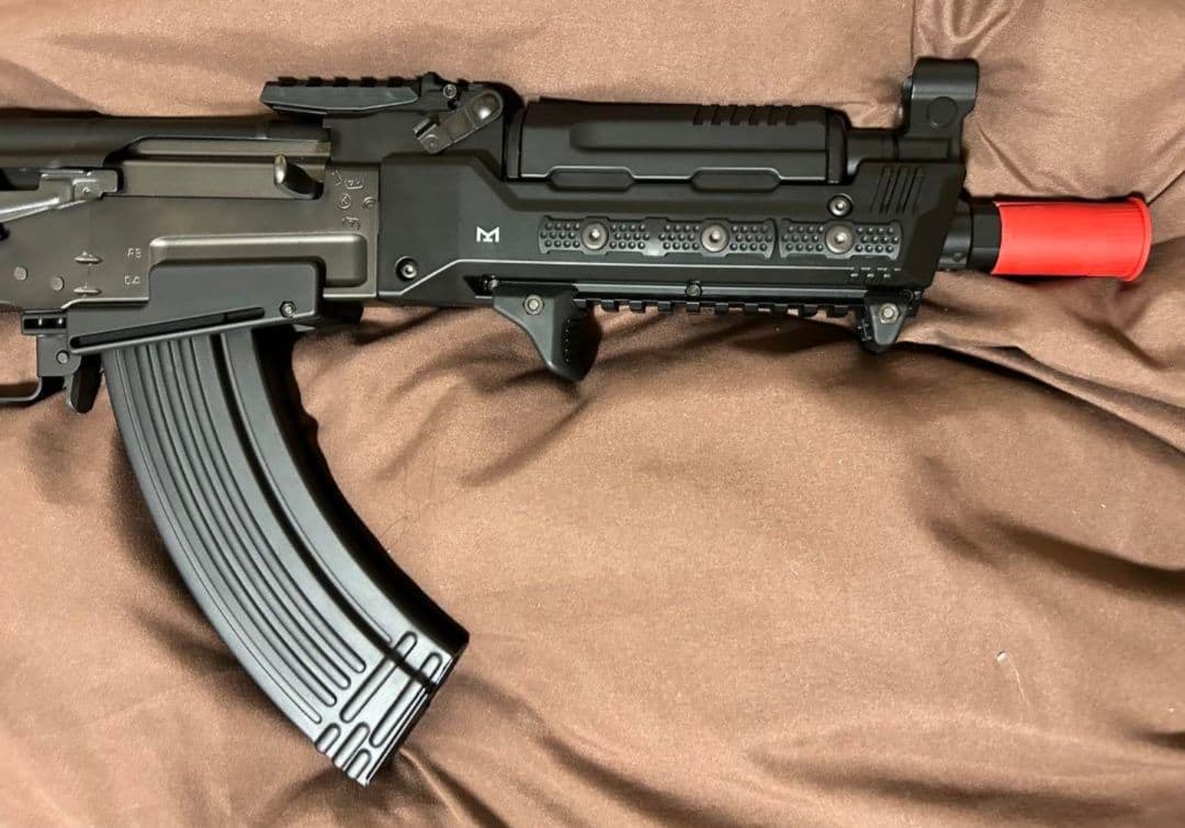 東京マルイ美品 次世代電動ガン Akストーム ブラック