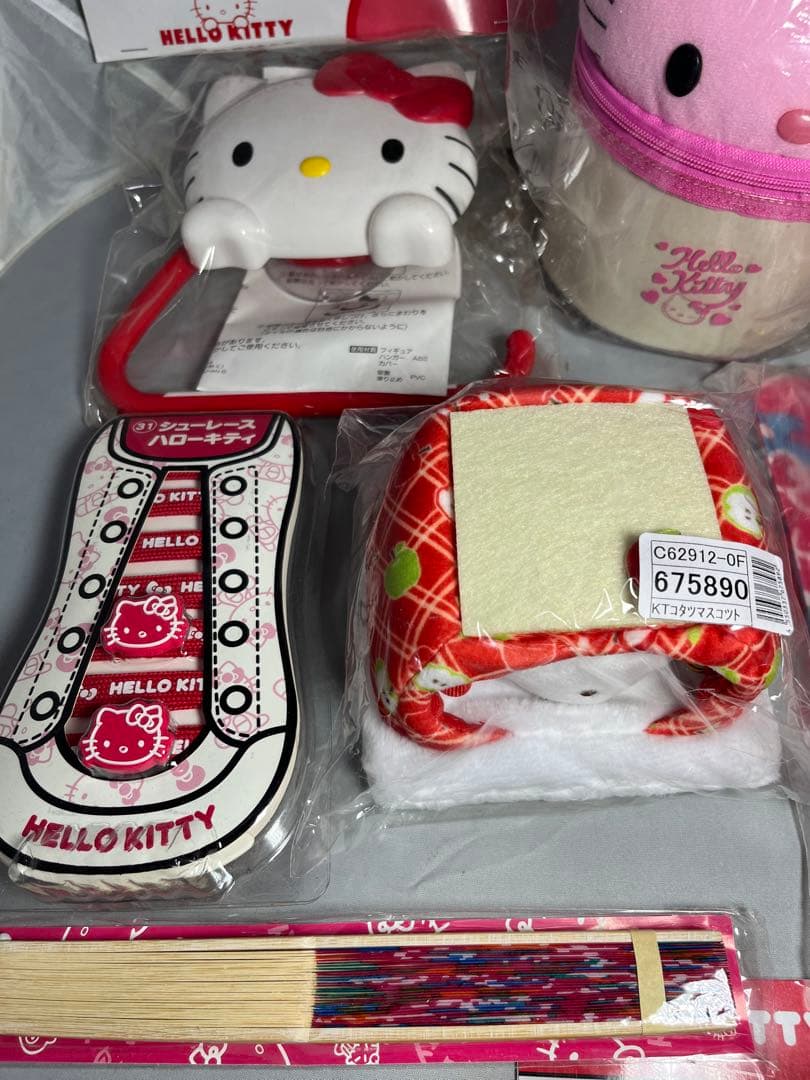 キティ　hello kitty 平成レトロから現在まで　グッズ　10点セット