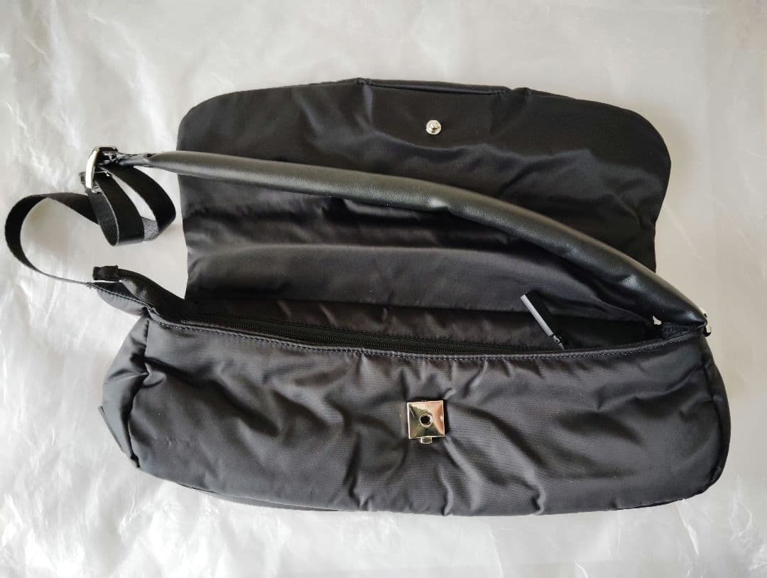 ＜NOMADIS＞LUCK ショルダーバッグ