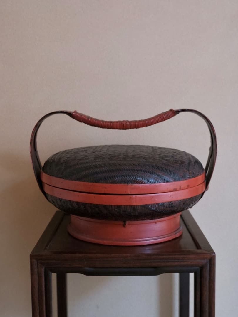 李朝・高麗　竹編籠　アンティーク　蓋付き　食籠　野点籠　菓子器　Q1821