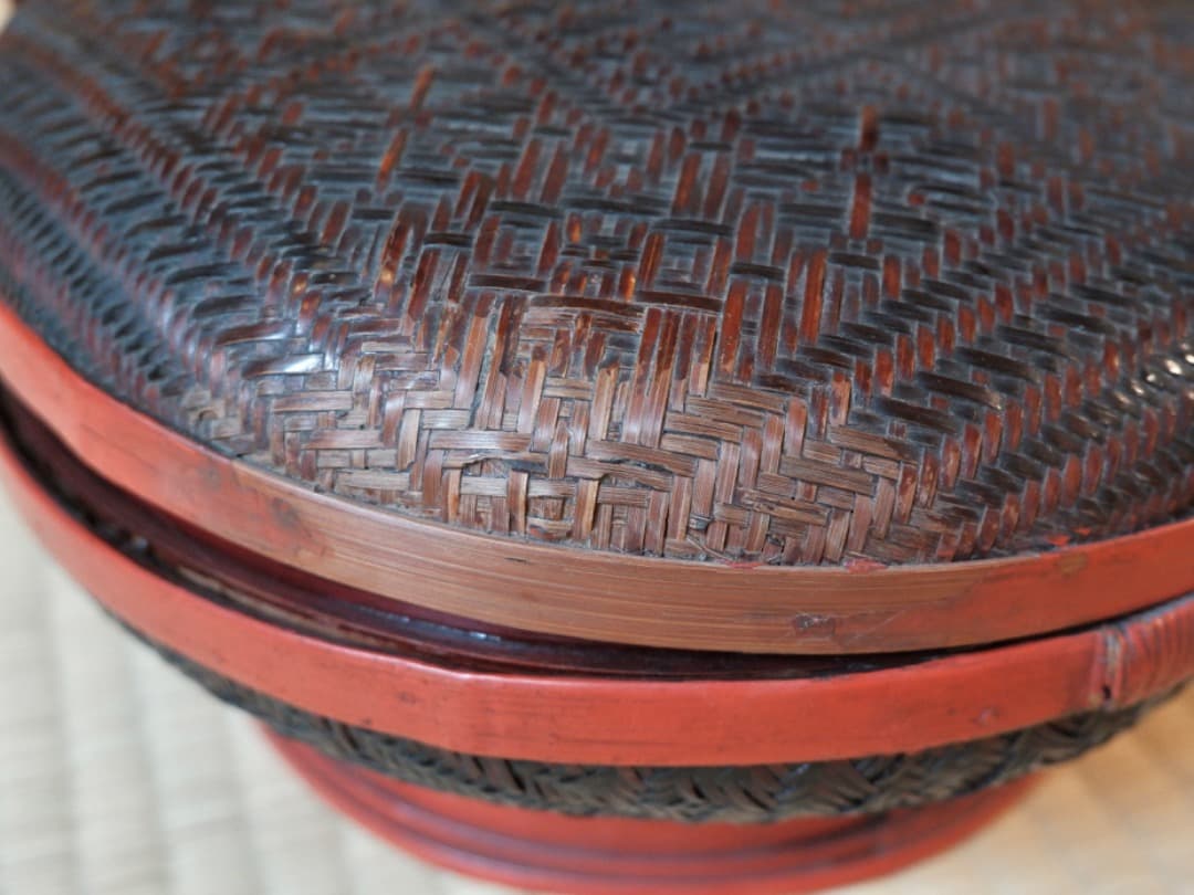 李朝・高麗　竹編籠　アンティーク　蓋付き　食籠　野点籠　菓子器　Q1821