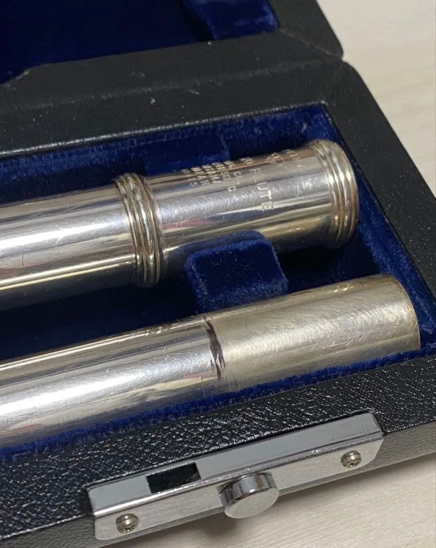 三響　 SILVER SONIC フルート おまけ付き(譜面台etc…)