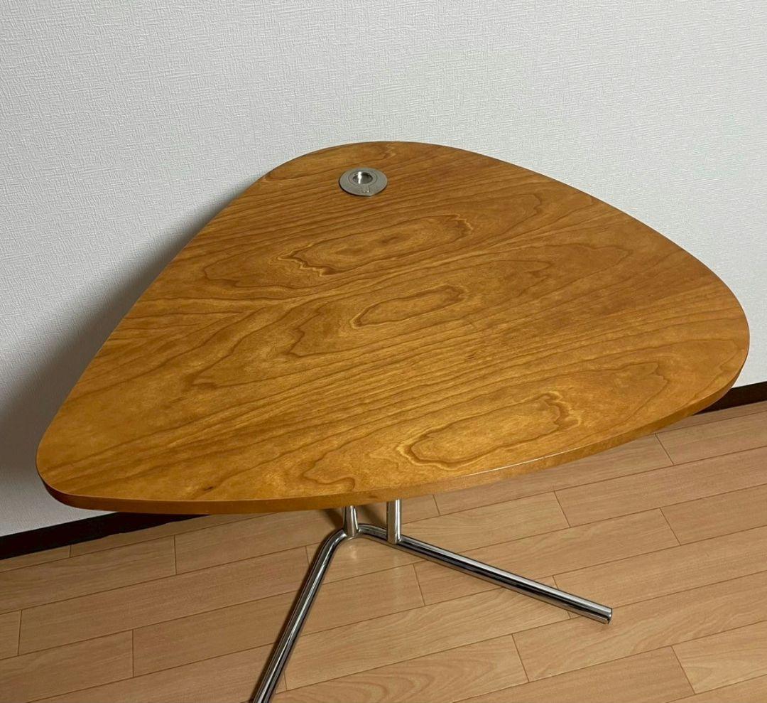 TECTA　K22　サイドテーブル　チェリー