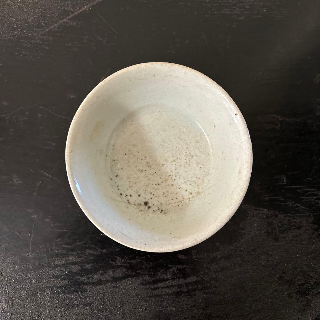 李朝盃　堅手　小鉢　白磁　酒器　小服茶碗　韓国アンティーク　古道具　民芸　古陶磁