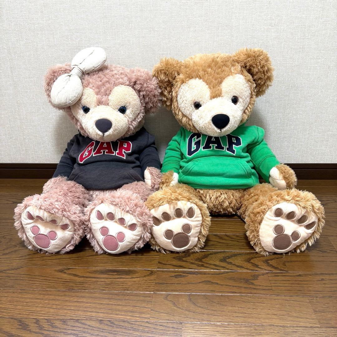 特大ダッフィー❤︎シェリーメイ／GAP フード付き 2体セット