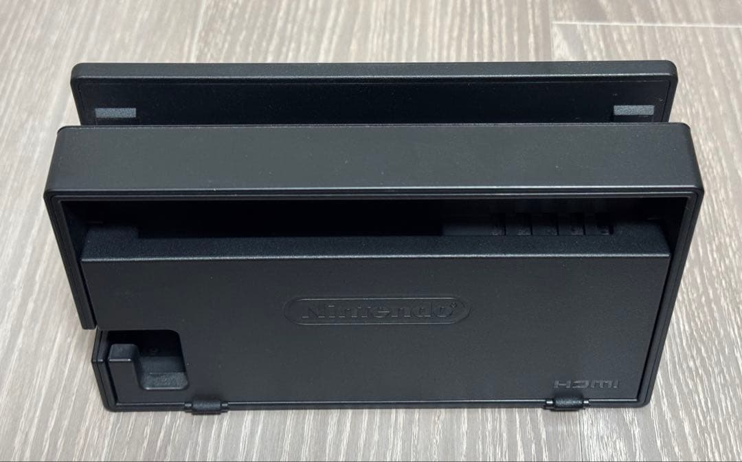 Nintendo Switch 本体（グレー）＋充電スタンド