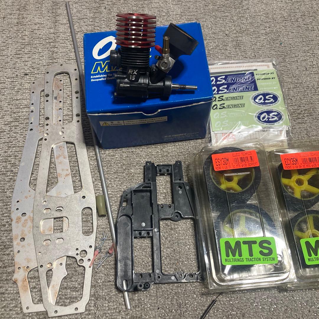 サーパント　インパクト2 エンジンカーパーツ多数付き