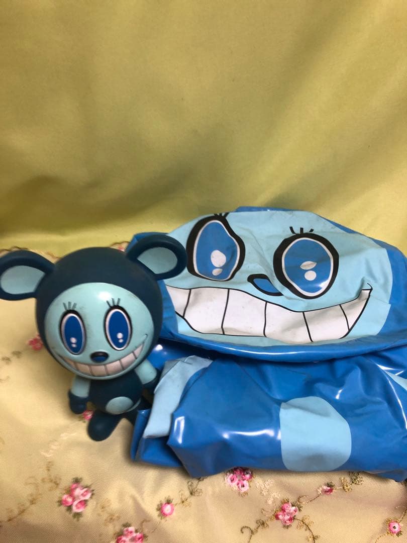 フィギュアとバルーンのセットミスターティック (Mr.Tick) 村上隆！激レア