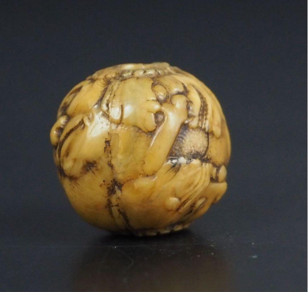 送料無料　江戸時代　鬼面細密彫　緒締玉　　径1.8cm 重4g検/提げ物緒締玉根