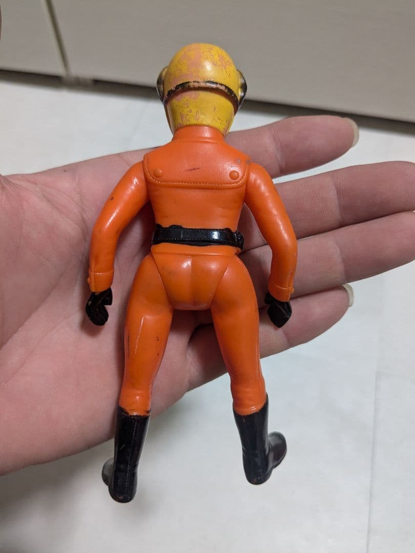 ※当時物　希少ウルトラマンハヤタ隊員 ブルファク　ソフビ