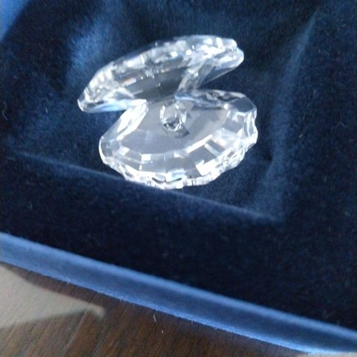 Swarovski クリスタル オープンシェル⭐︎お買い上証明書付き