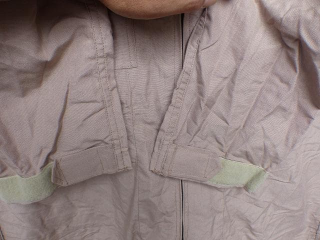 米軍実物 ＮＥＷ! ＣＷＵ－27／Ｐ　タン　４４R　Ｃ126