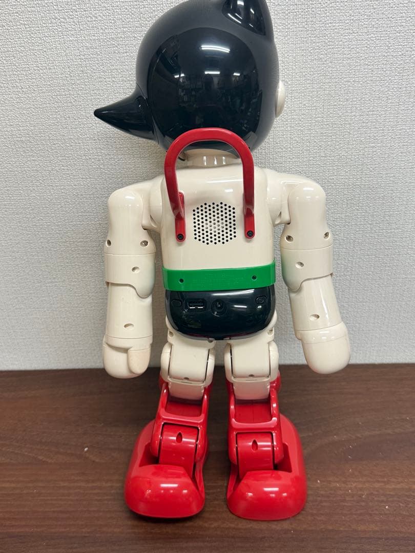 【送料込み】鉄腕アトム　コミュニケーションロボット　　専用キャリー付　ATOM