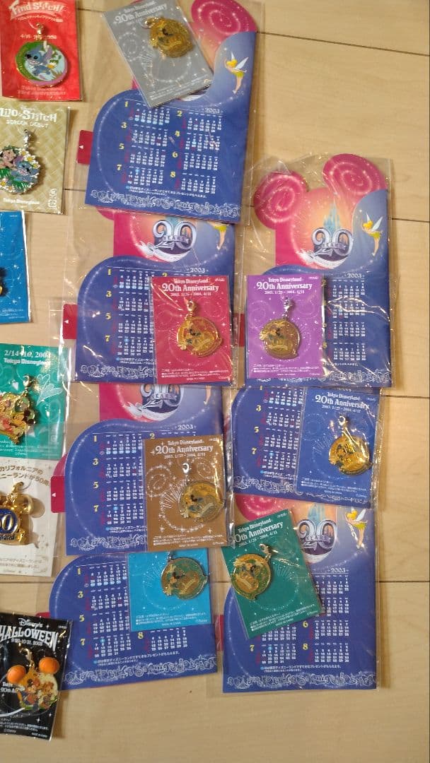 【希少品】ディズニーグッズ ピンバッジ セット まとめ売り ピンズ キーホルダー