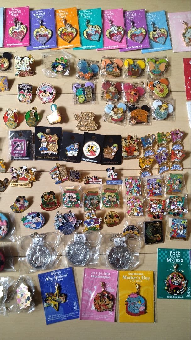 【希少品】ディズニーグッズ ピンバッジ セット まとめ売り ピンズ キーホルダー