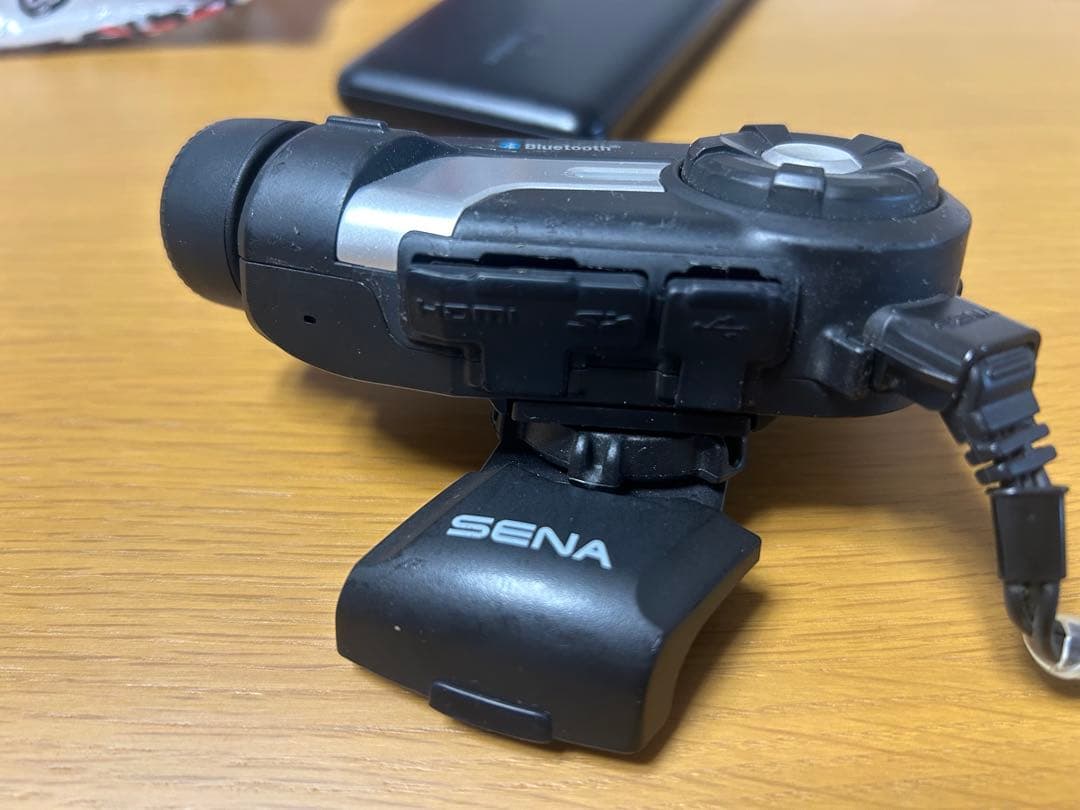 SENA 10c Bluetooth インカム　カメラ　スピーカー