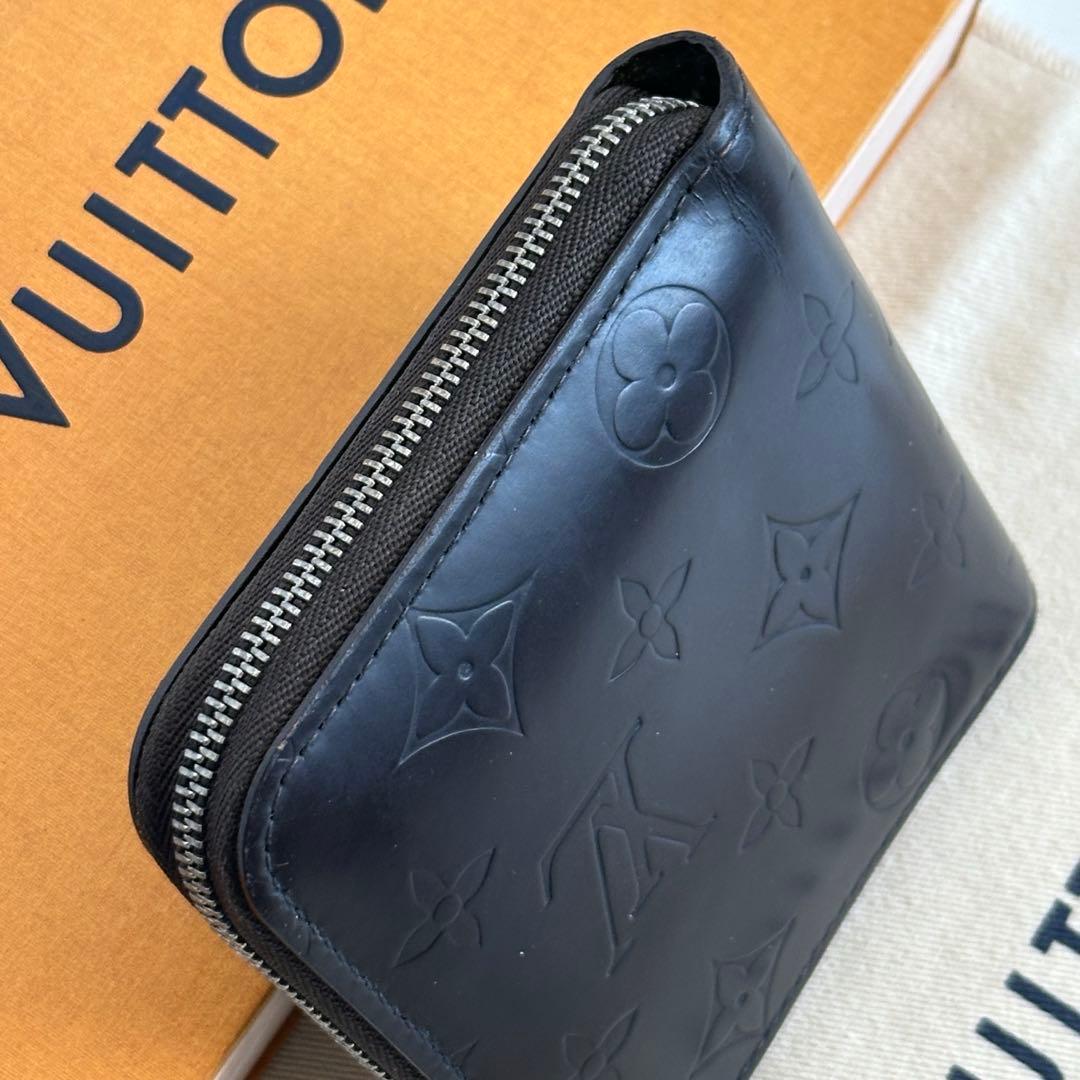 LOUIS VUITTON ポルトビエグラセ　二つ折りラウンドファスナー財布