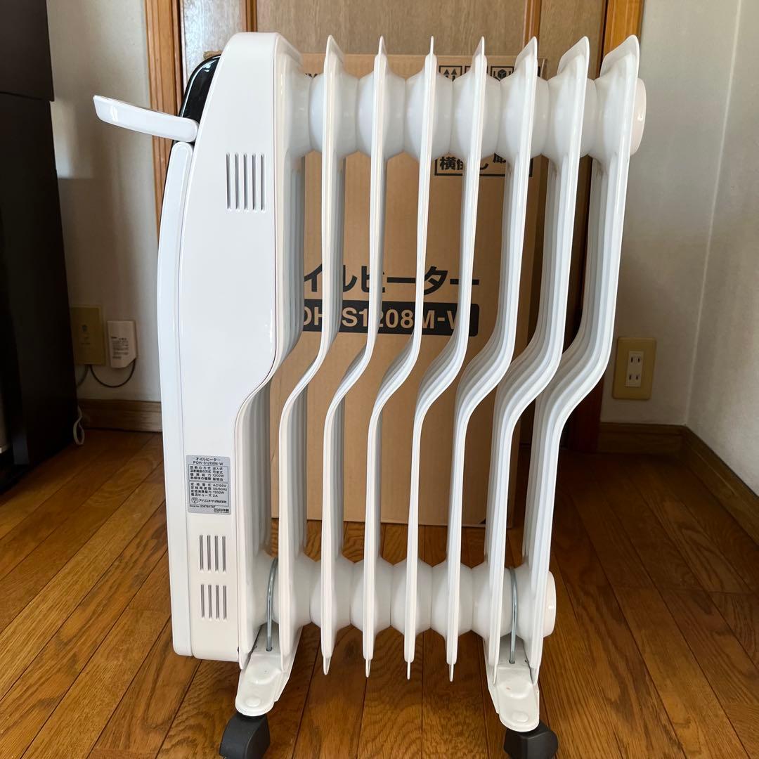 アイリスオーヤマ　オイルヒーター　POH-S1208M-W