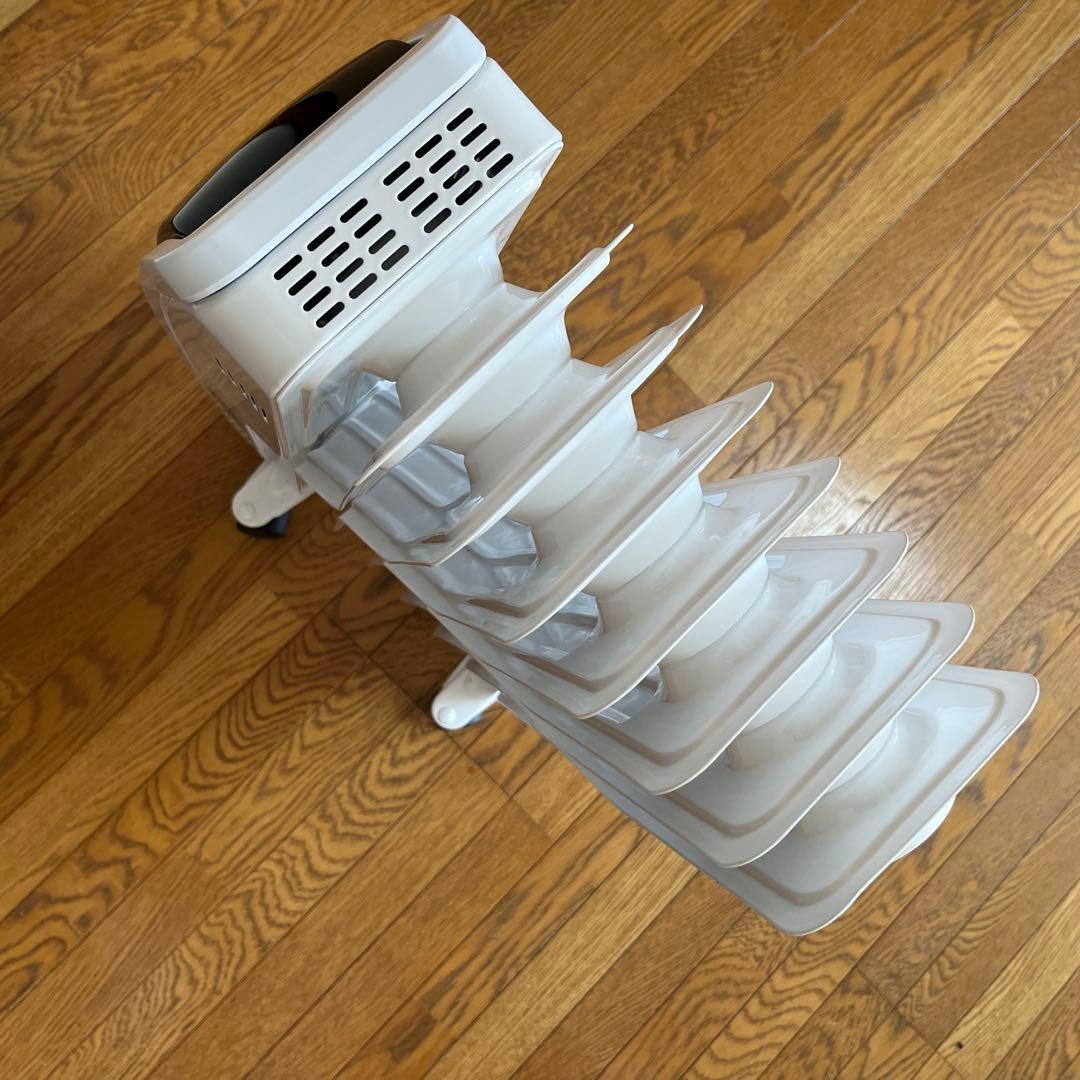 アイリスオーヤマ　オイルヒーター　POH-S1208M-W