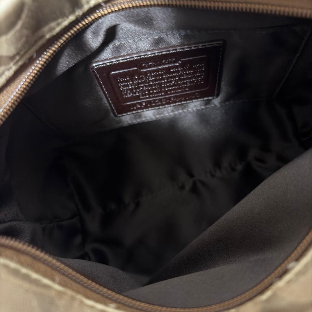 未使用級 COACH コーチ スタッズ アクセサリーポーチ ハンドバッグ
