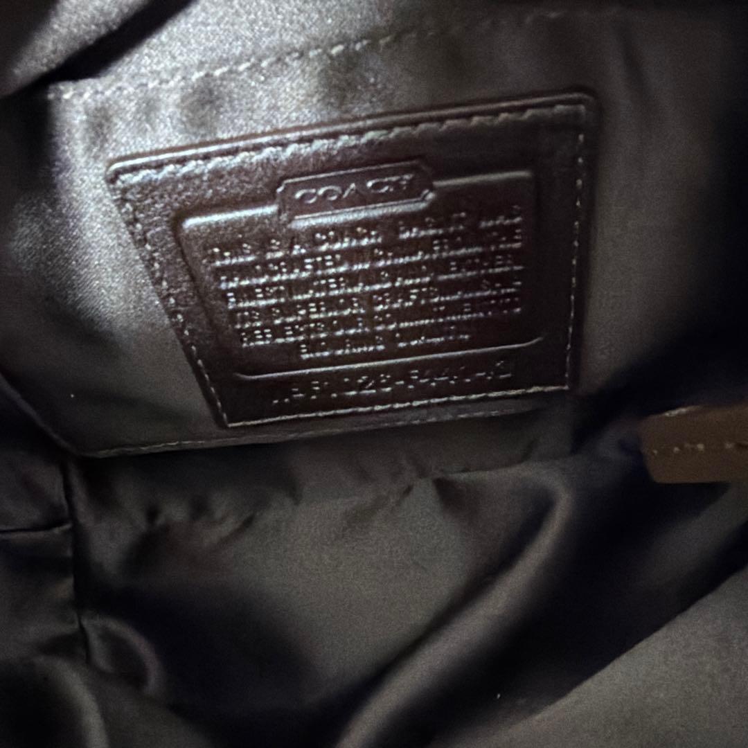 未使用級 COACH コーチ スタッズ アクセサリーポーチ ハンドバッグ