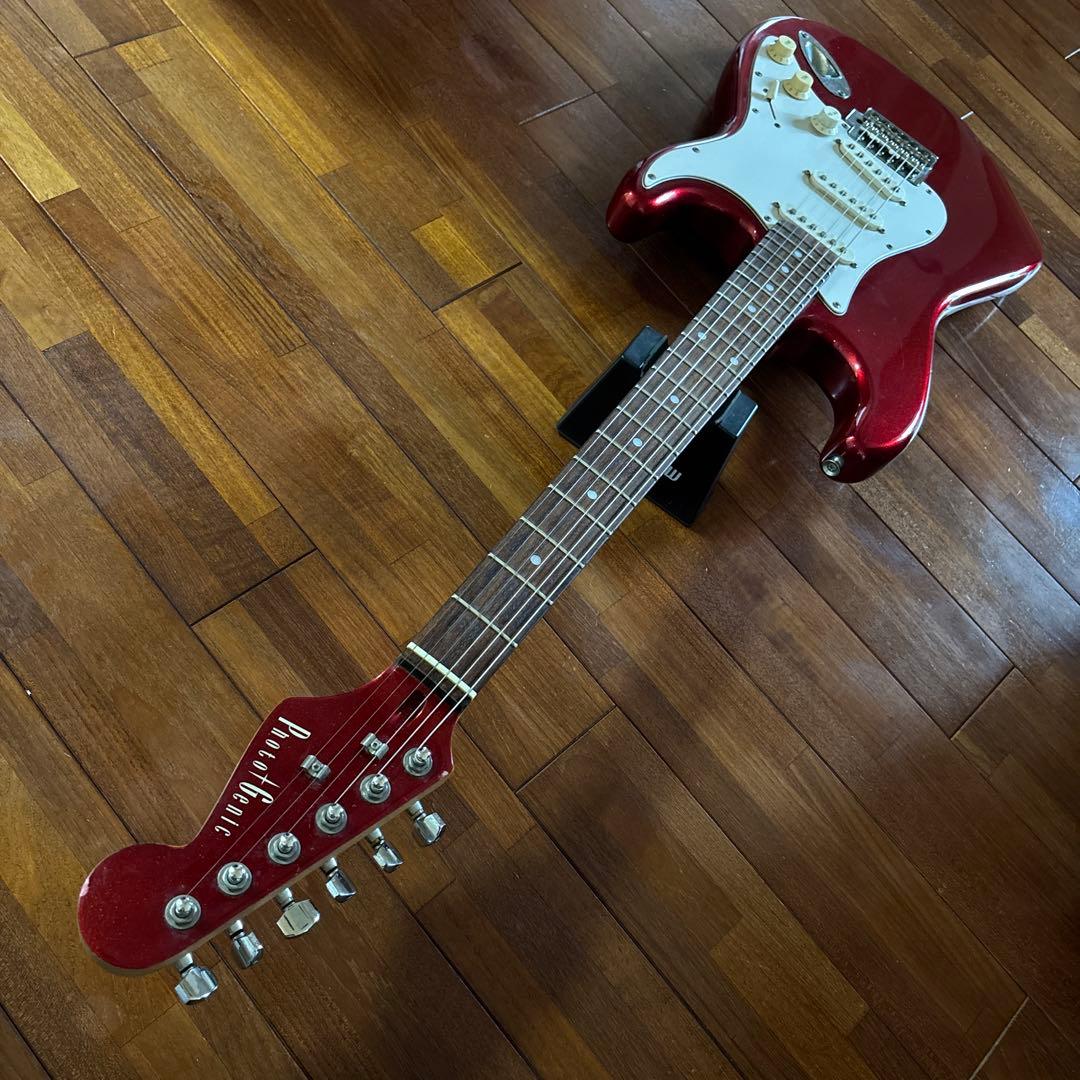 ストラトキャスタータイプ エレキギター