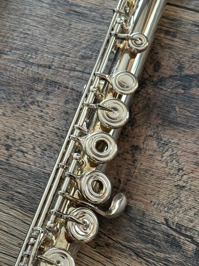 Altus アルタスフルート A907 AZUMINO オープンG# サイン入り