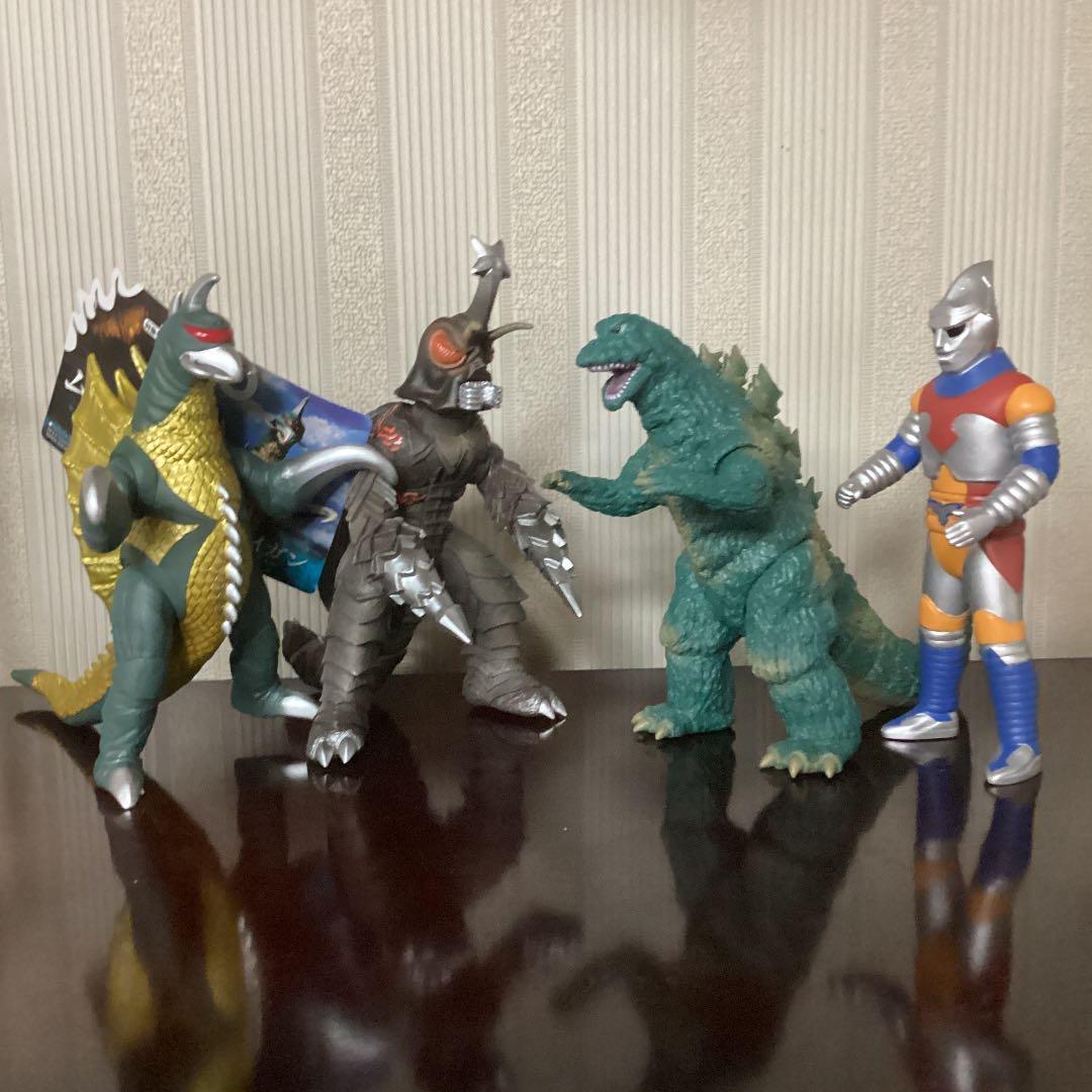 ゴジラ、メガロ、ジェットジャガー、ガイガン　ymsf バンダイ　ムビモン