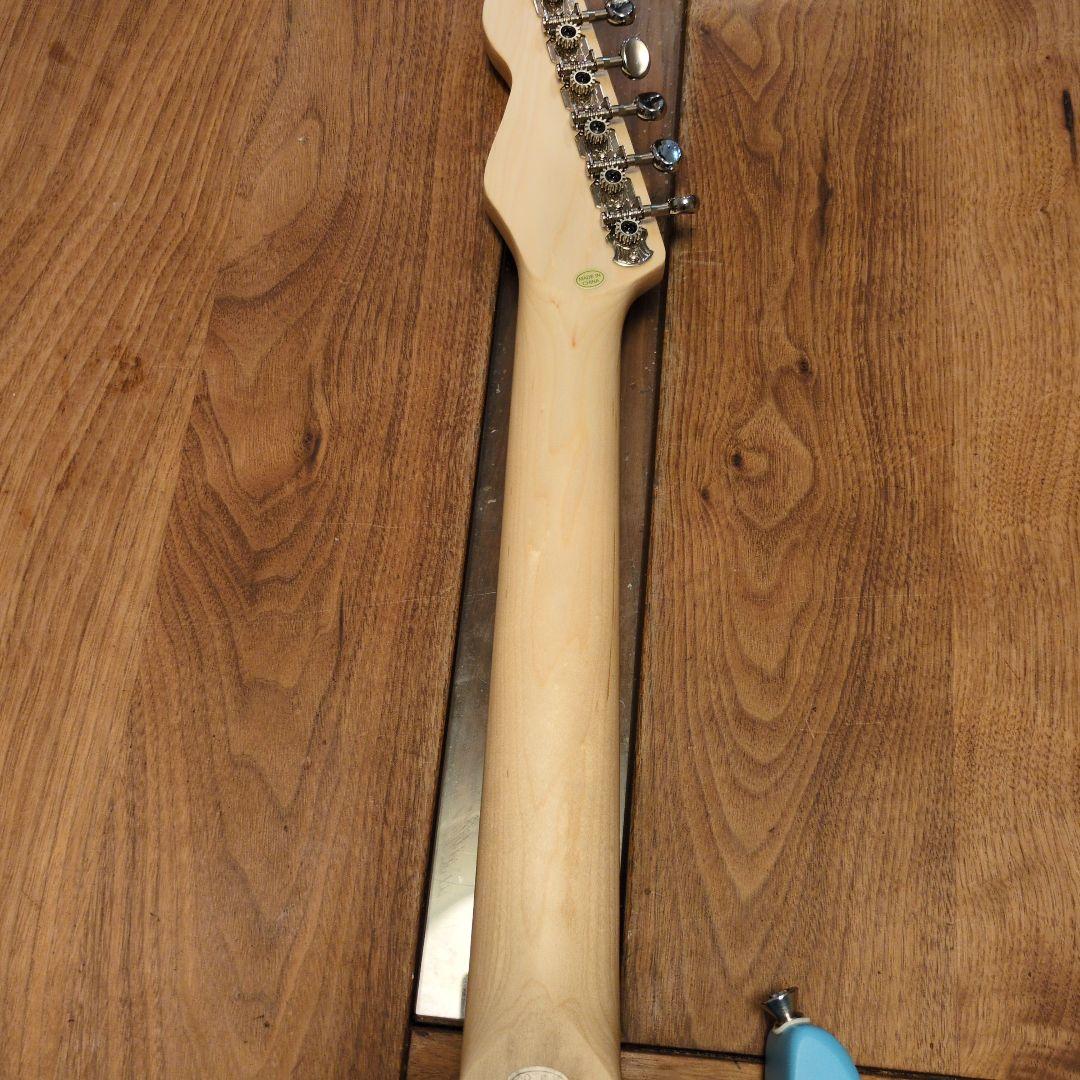 美品エレキギター 水色ミニギター子供用