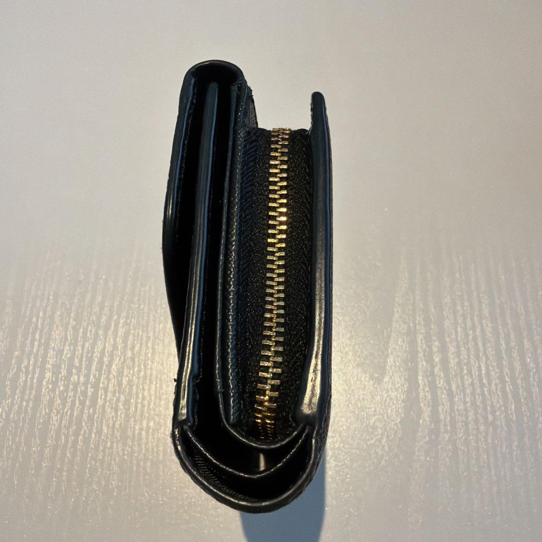 即日発送可能　アニエスべー　三つ折り財布　美品