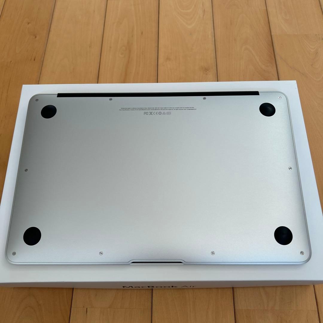 MacBook本体 MacBook Air 11 inch 2013