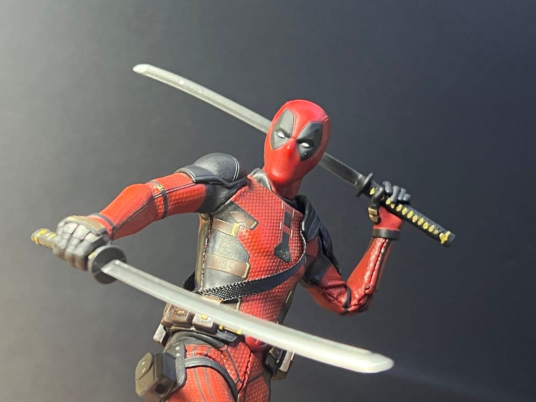 【限定】デッドプール風フィギュア1/12 Thunder Toys