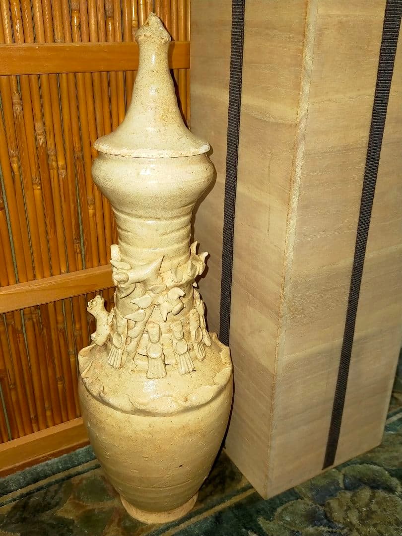 ♥値下げ！中国　白釉　花瓶　発掘品　カケあり　桐箱付き　出土品　骨董　古玩