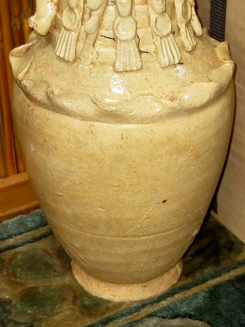 ♥値下げ！中国　白釉　花瓶　発掘品　カケあり　桐箱付き　出土品　骨董　古玩