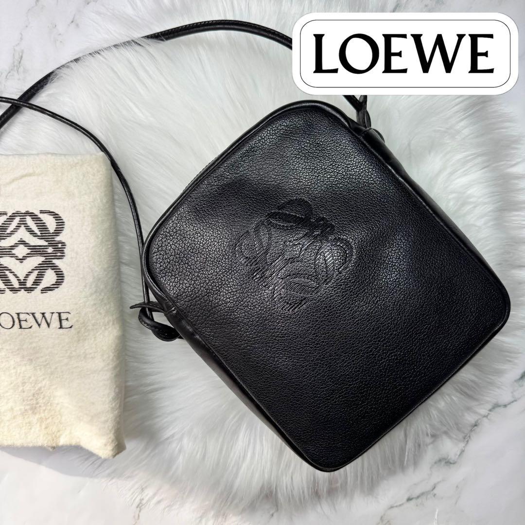 ロエベ loewe アナグラム　レザー　ショルダーバッグ　ブラック　黒