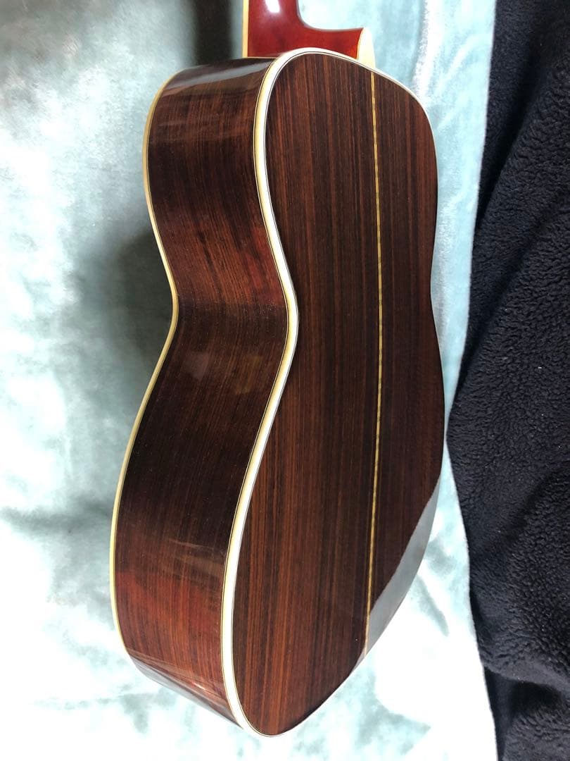 Y*I様 70年代　モーリス　F-30 縦ロゴ