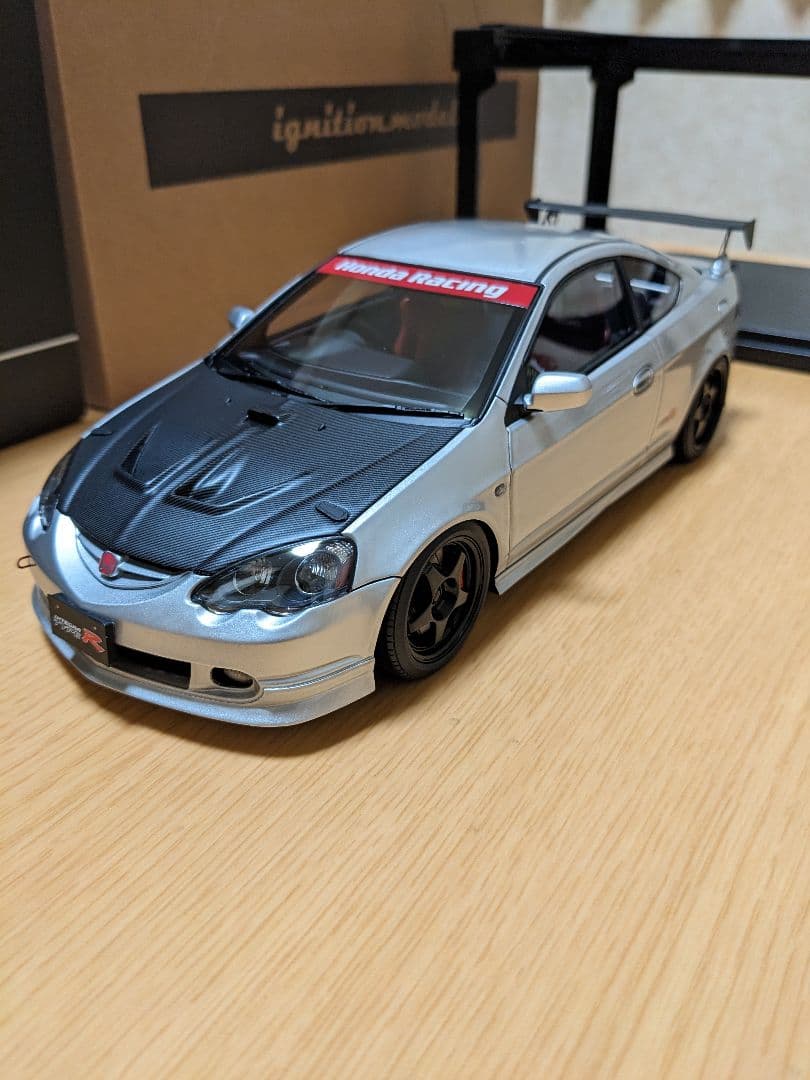 イグニッションモデル1/18　ホンダ インテグラ(DC5)タイプR