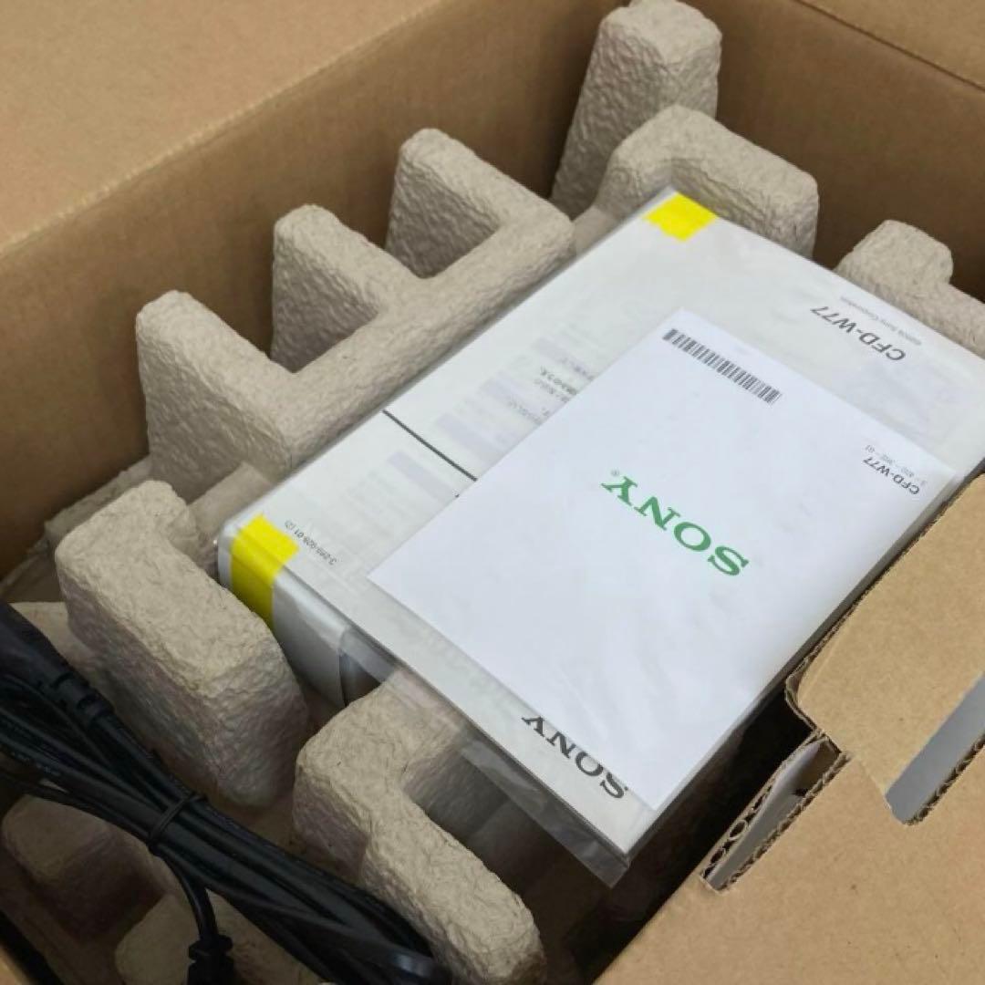 N56-17 SONY CDラジカセWデッキ CFD-W77（S）未使用