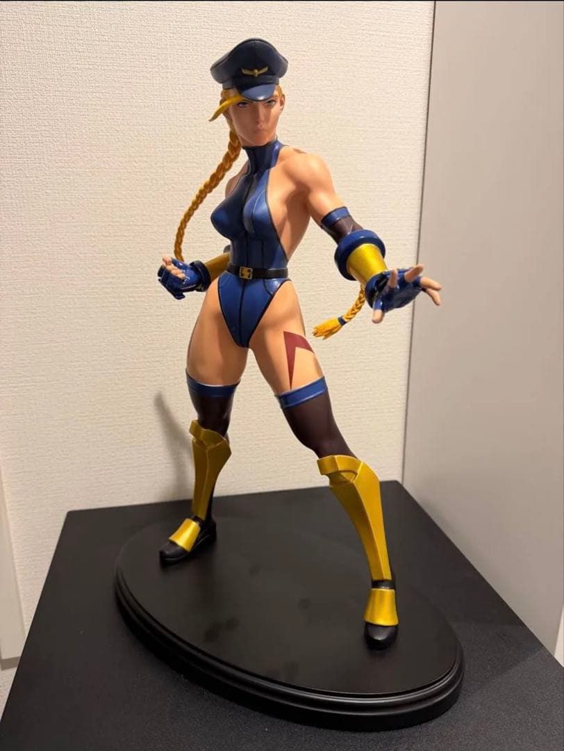 【謹賀新年セール】カプコン キャミィ 青 海外製 1/4 フィギュア 中古