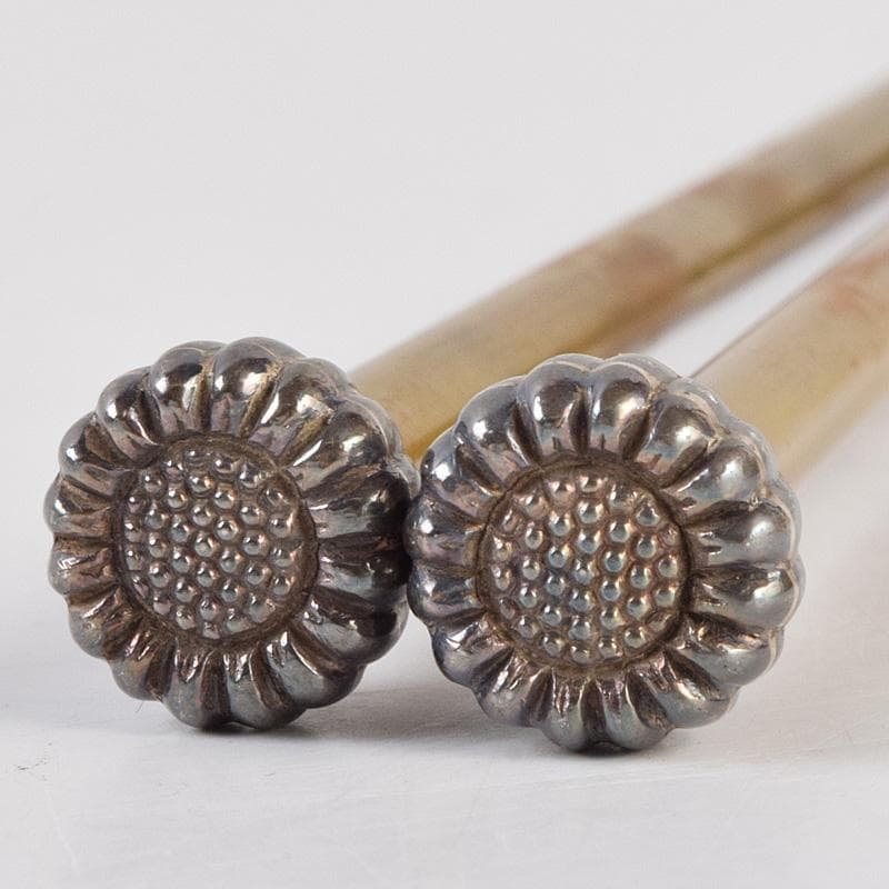 茶道具　釜師　十四代　大西清右衛門作　南鐐菊頭　真鍮火箸　共箱　M　R9242