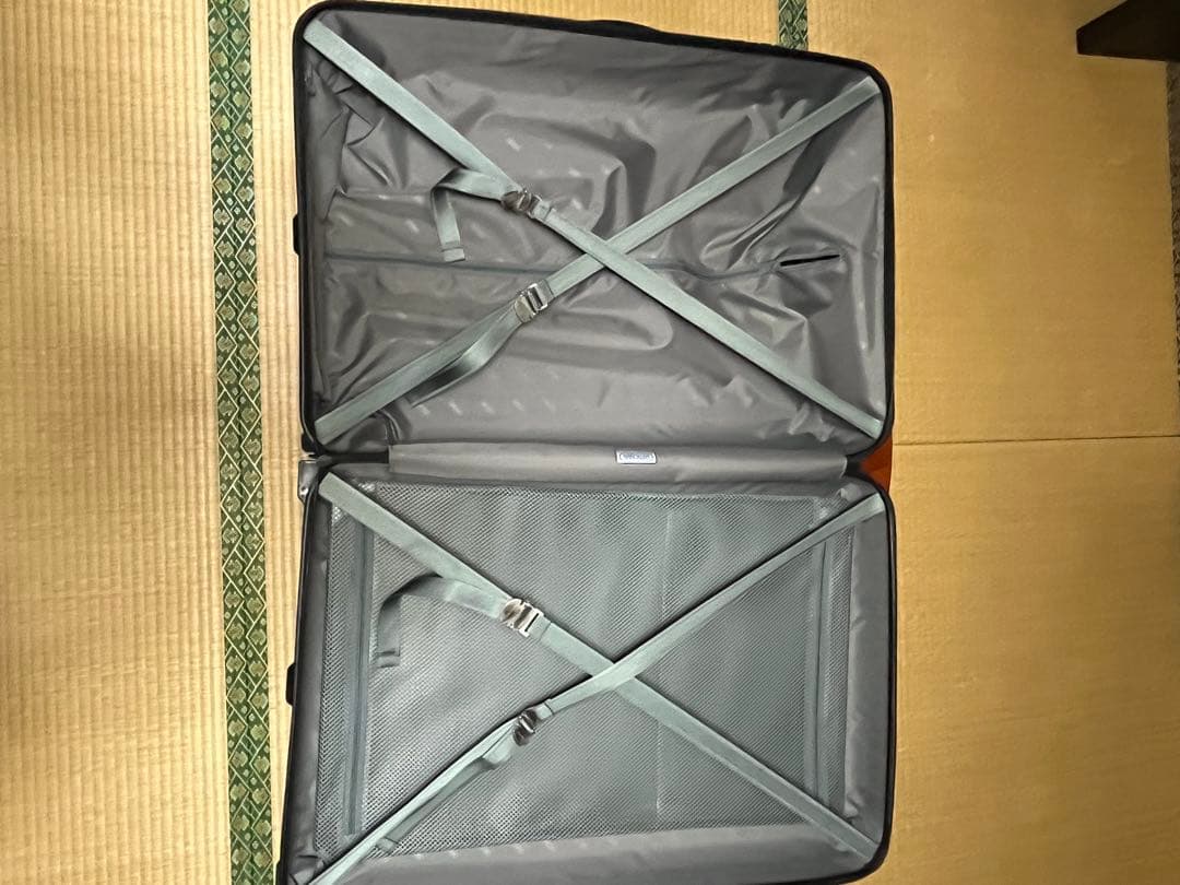 【美品希少】RIMOWAリモワ サルサ黒 82L 2輪 TSAロック 廃盤モデル