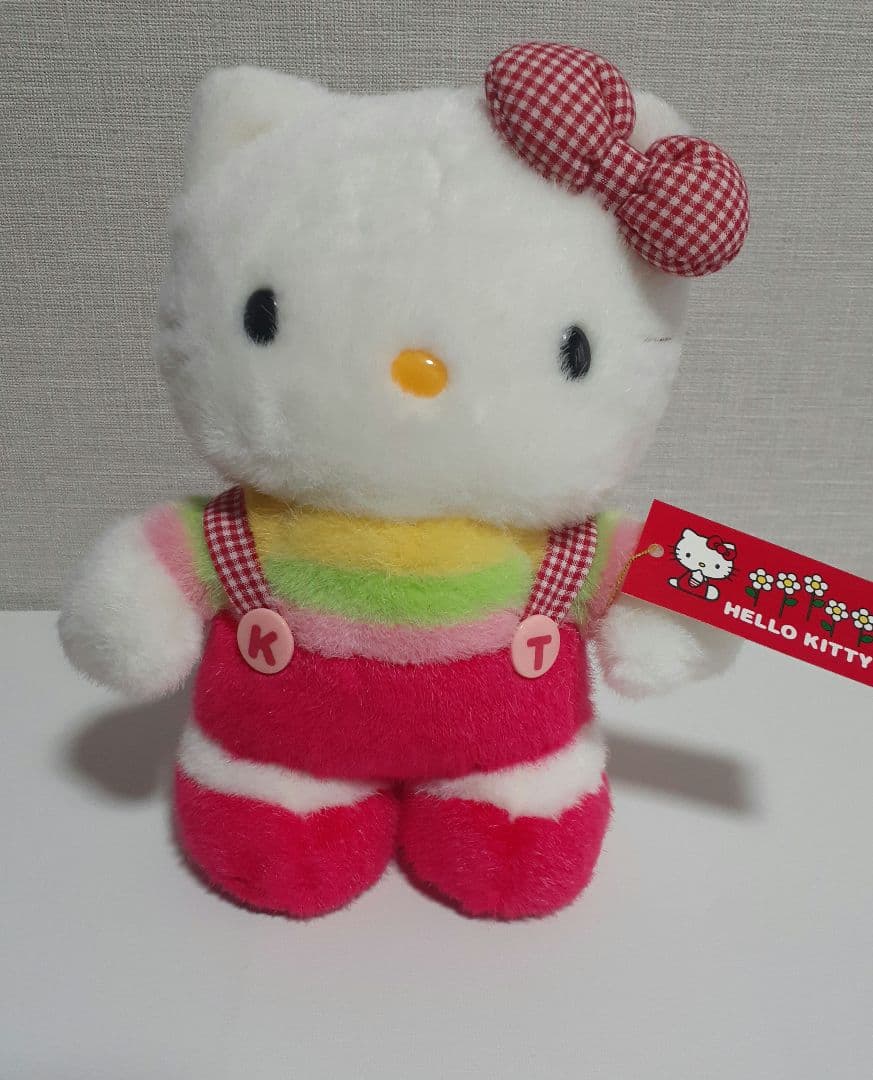 サンリオ Hello kitty ハローキティスタンディング　 ぬいぐるみ