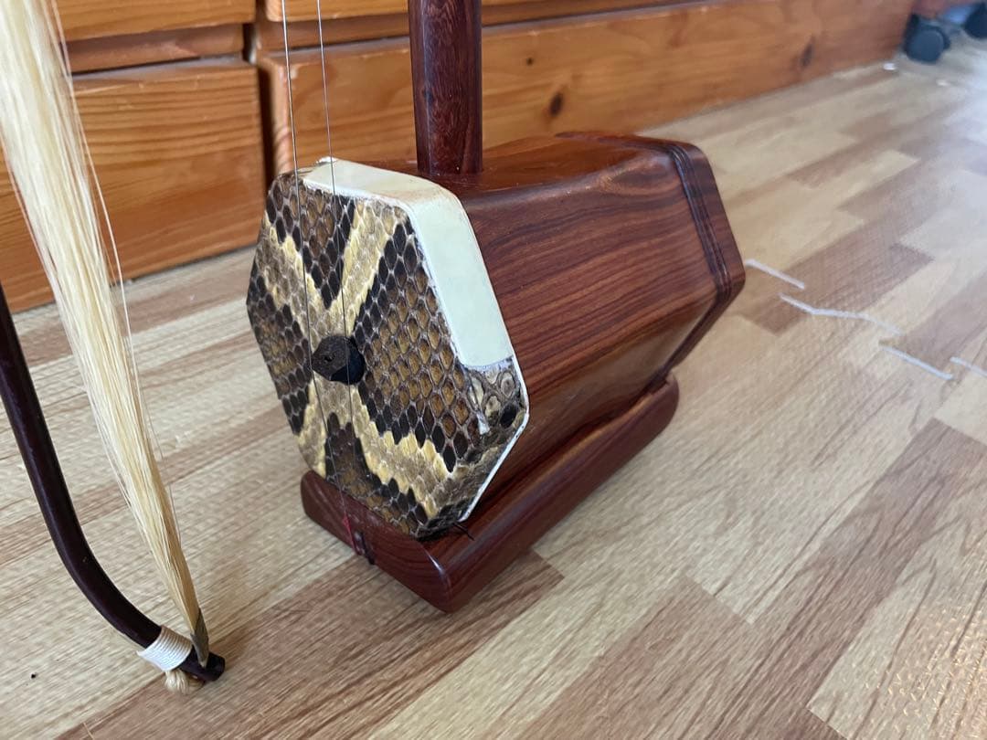 二胡　中国胡弓　中国琴 　蛇皮